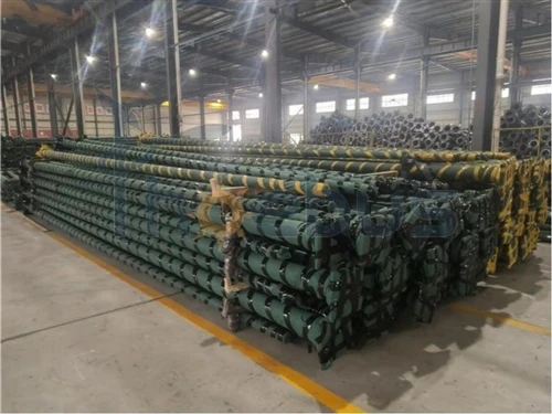 Cách kiểm tra độ thẳng của cột đèn đường trước khi giao hàng